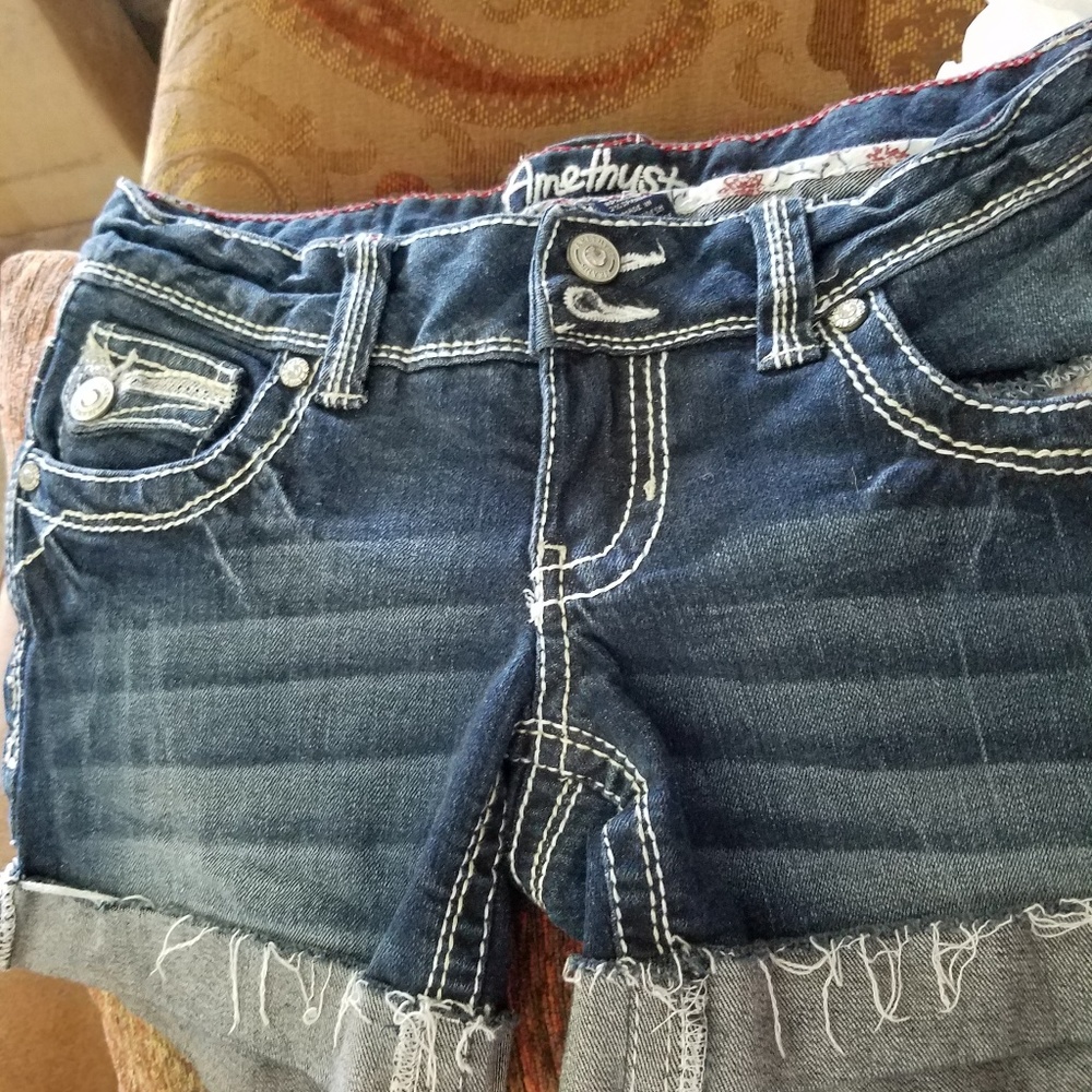 Amethyst jean shorts